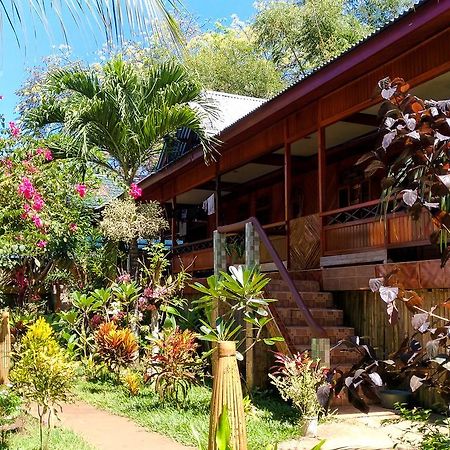 Hotel Panorama Backpackers Bunaken Exteriér fotografie