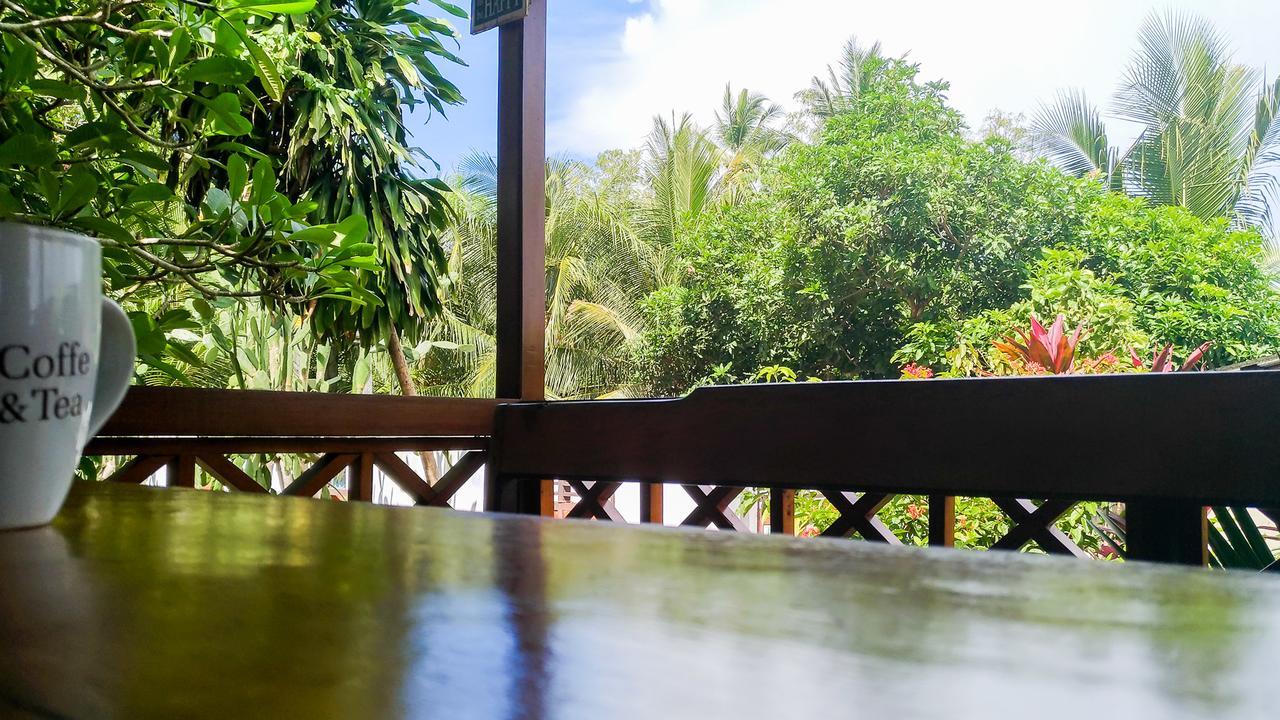 Hotel Panorama Backpackers Bunaken Exteriér fotografie